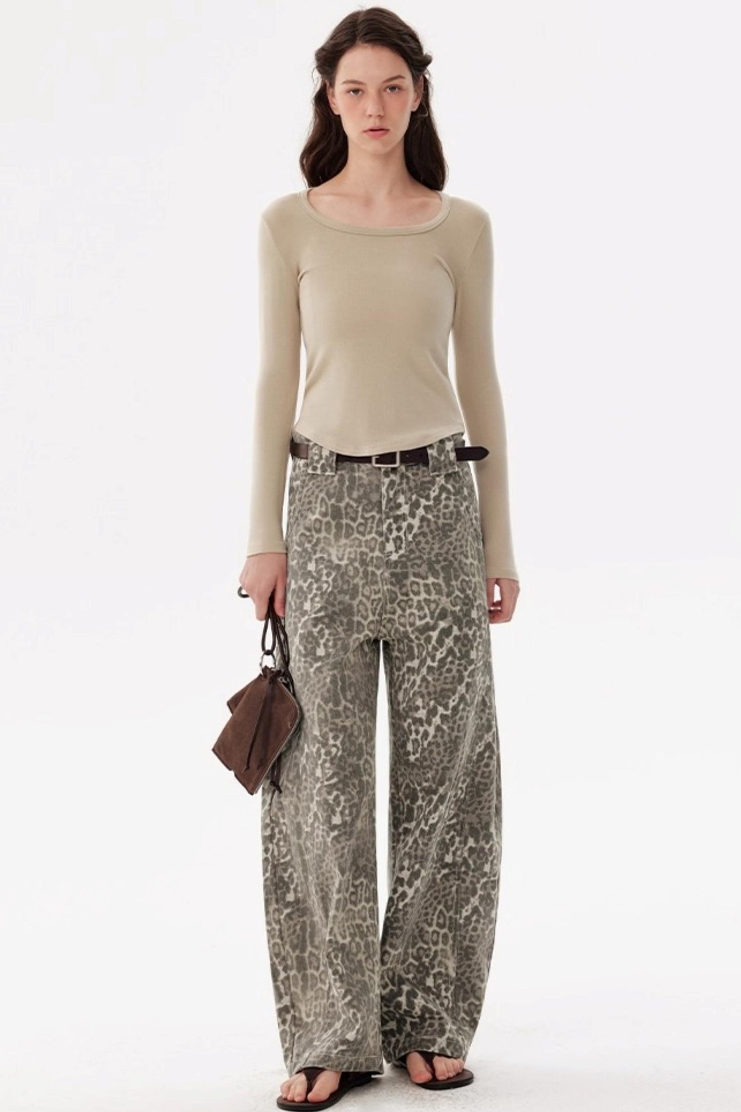 Versatile Silhouette Scimitar Pants