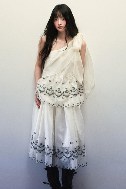 Elegant Embroidered Vest & Skirt Set-Up