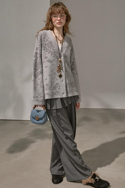 Cashew Flower V-Neck Premium Knit Cardigan