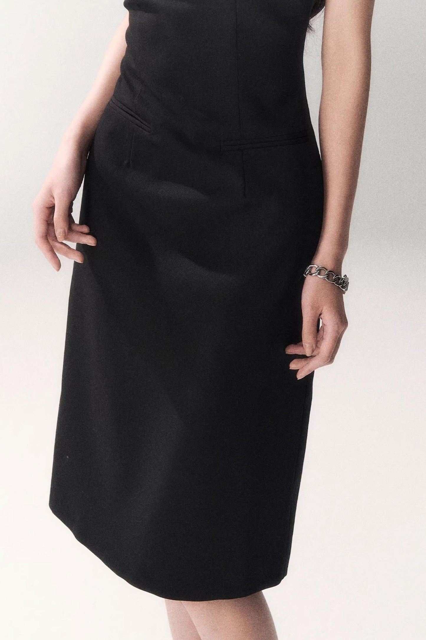 Siren schulterfreies graues Kleid