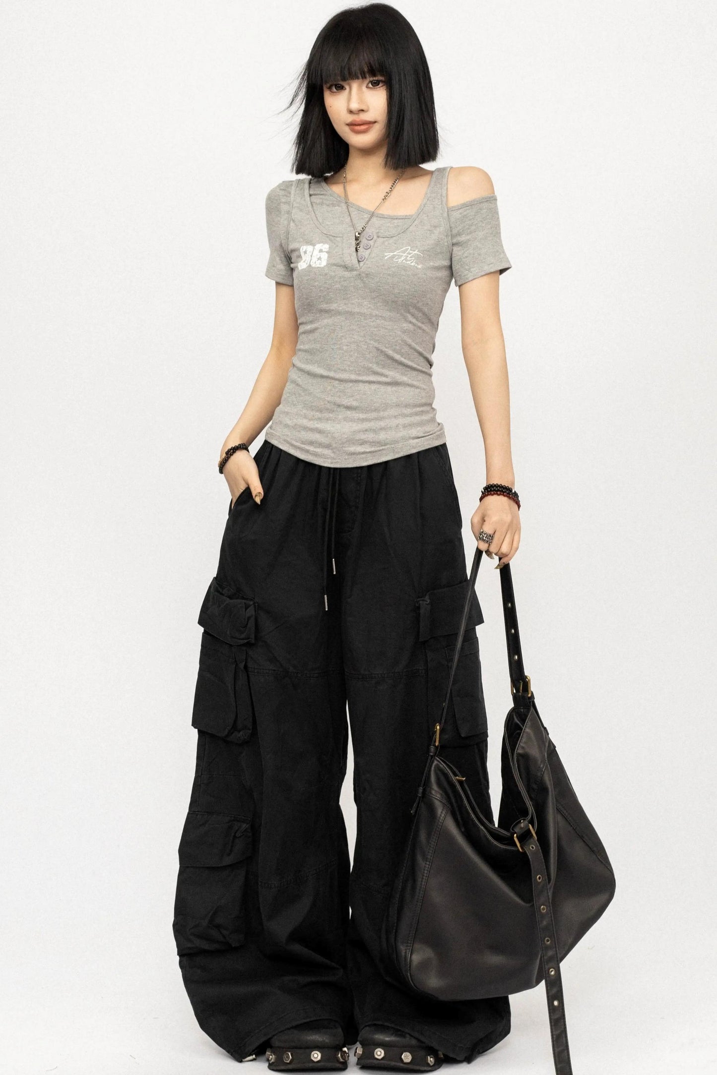 Retro-Asymmetrisches-Schwarz-Oberteil