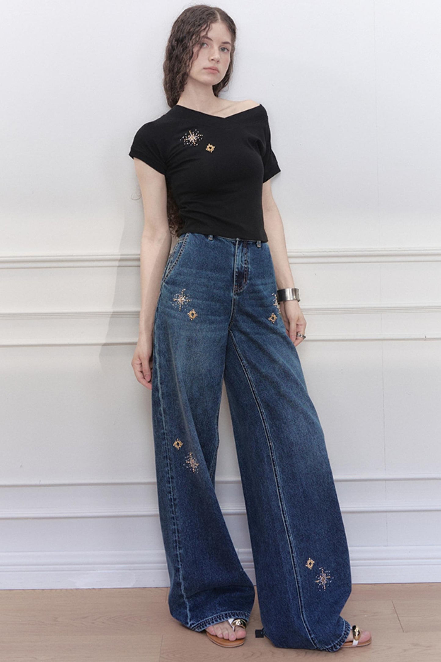 Blue Star Embroidered Wide-Leg Jeans