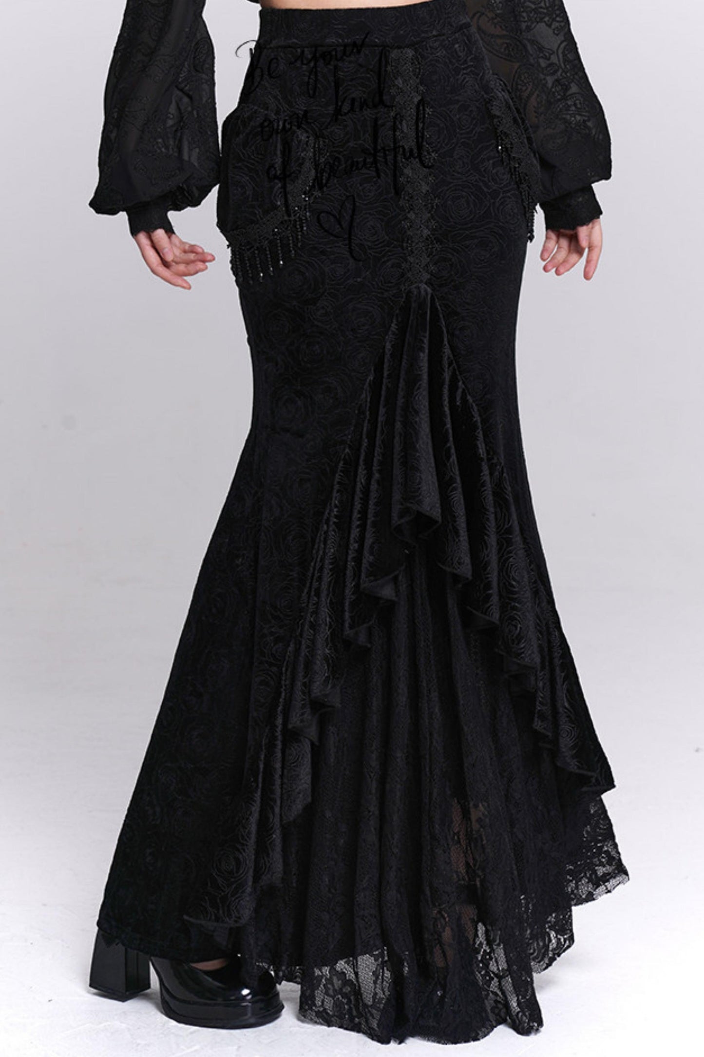 Schwarzer Samt-Mermaid-Rock