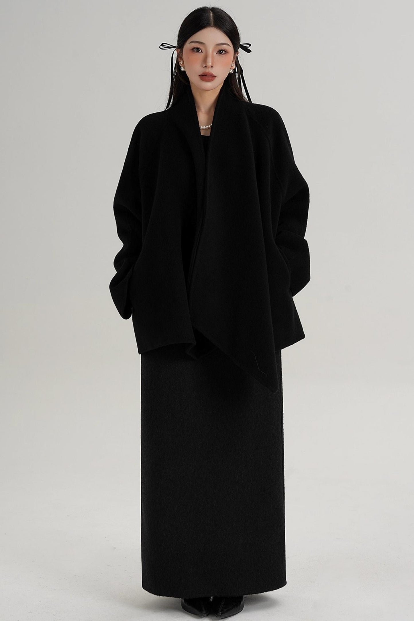 Elegant Wool Pencil Skirt