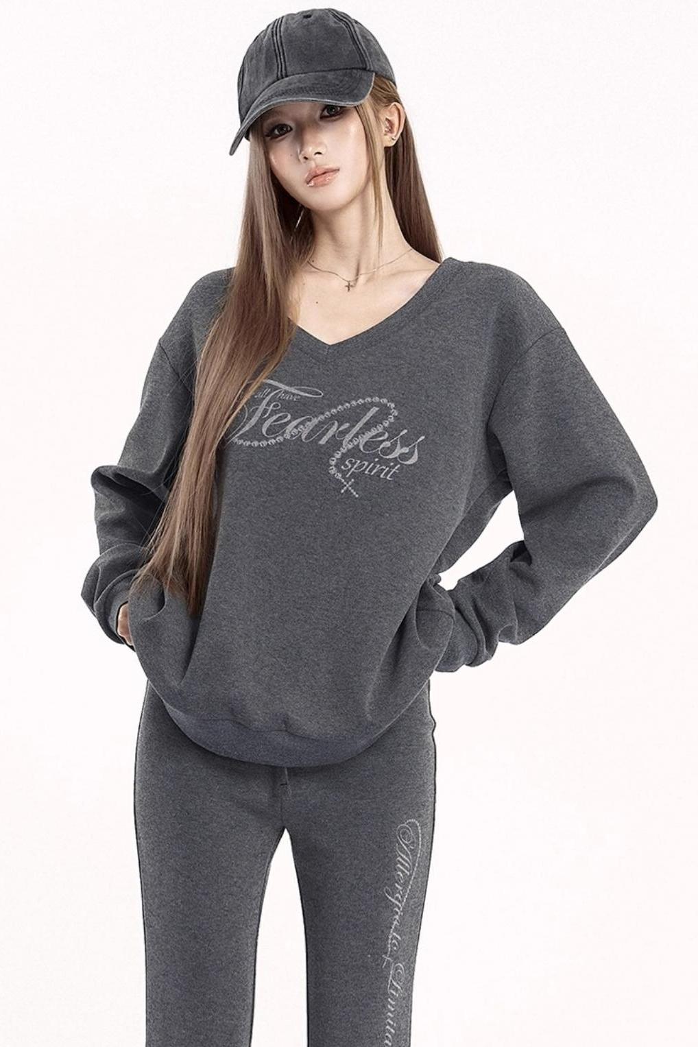 Sporty V-Neck Sweatshirt Set-Up