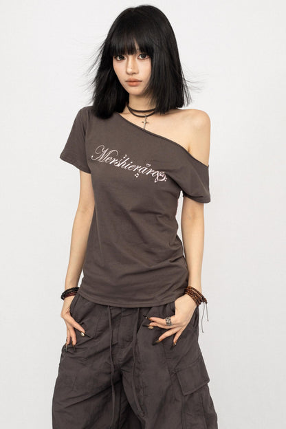 Retro Spice Girl Slanted Shoulder Print T-Shirt