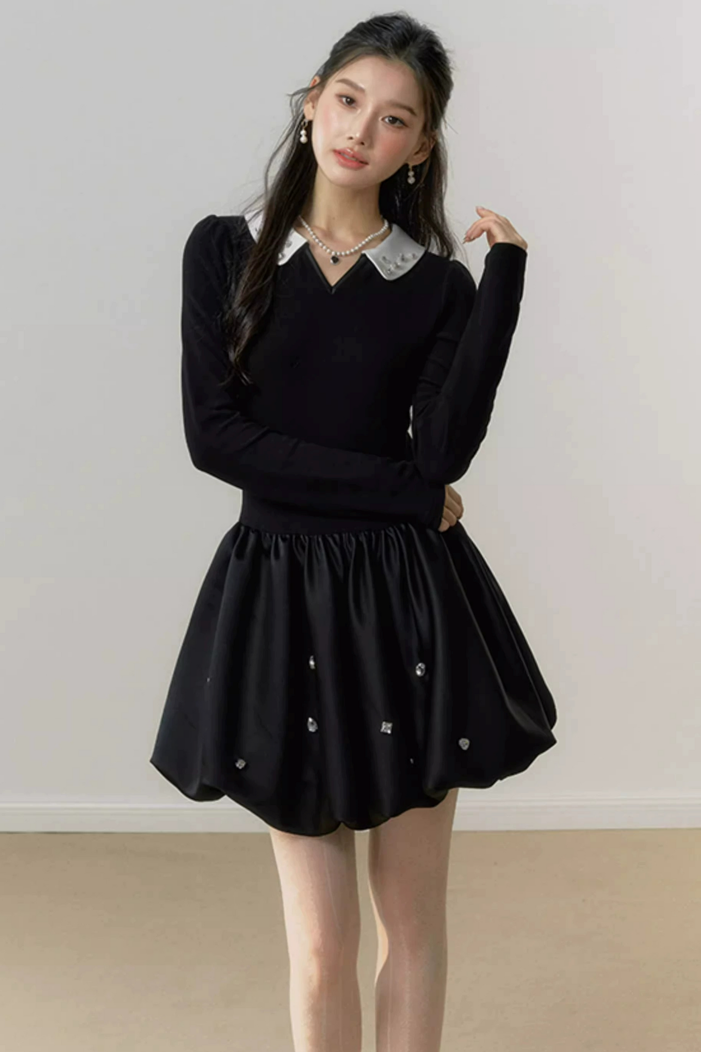 Set Abito Mini con Risvolto in Paillettes Miu-Style