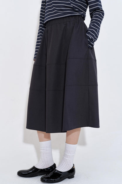 Versatile Airy Silhouette Elastic Waist Skirt