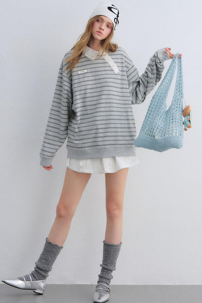 Retro Lace Collar Sweatshirt