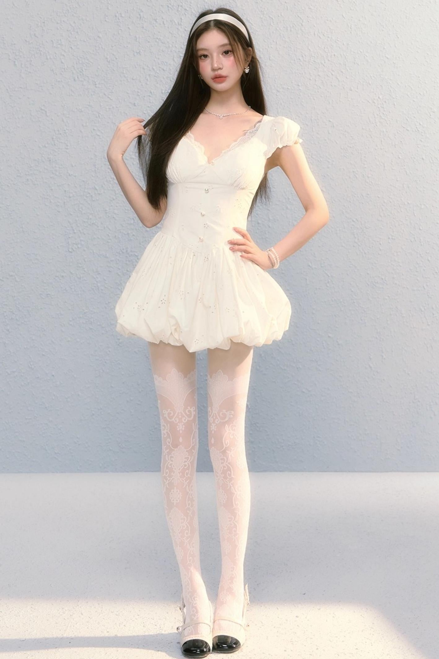 First Love Pure Waist Little White Summer Dress