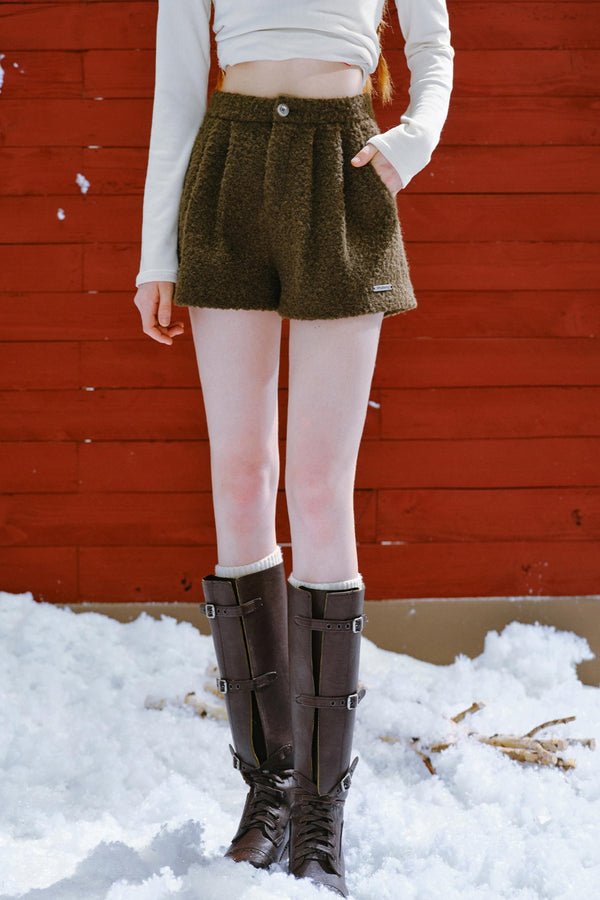 따뜻한 A라인 울 반바지 