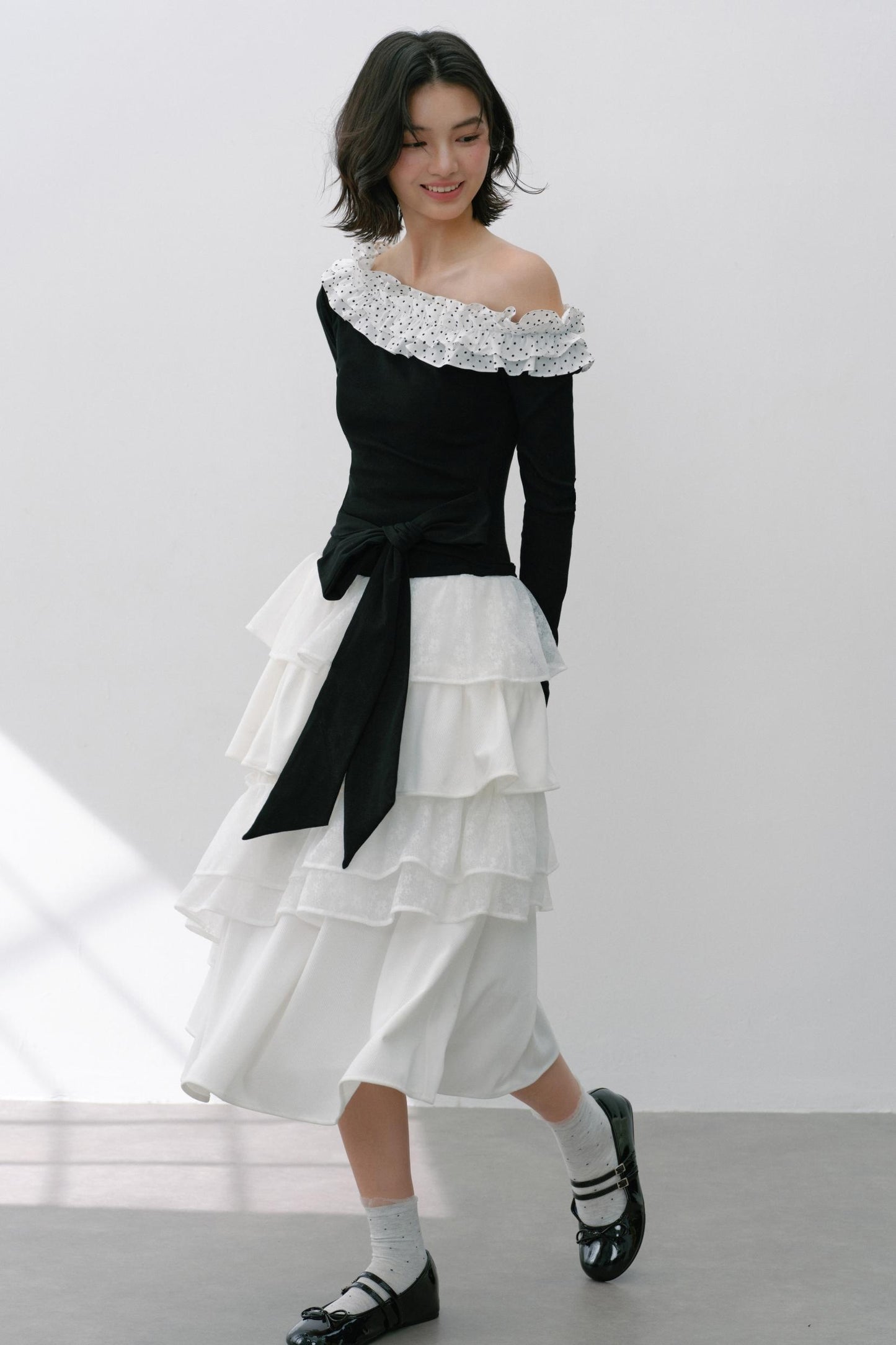 Vintage White Flower Puffy Skirt