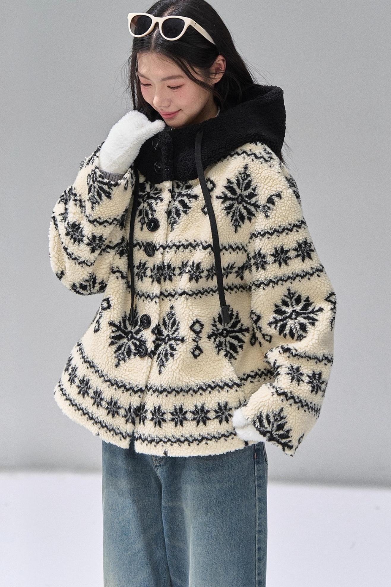 Thickened Hooded Fleece Jacket