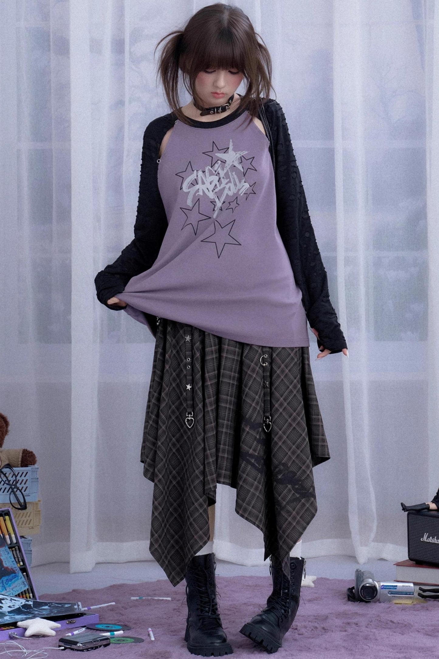 Star Hollow Raglan T-Shirt