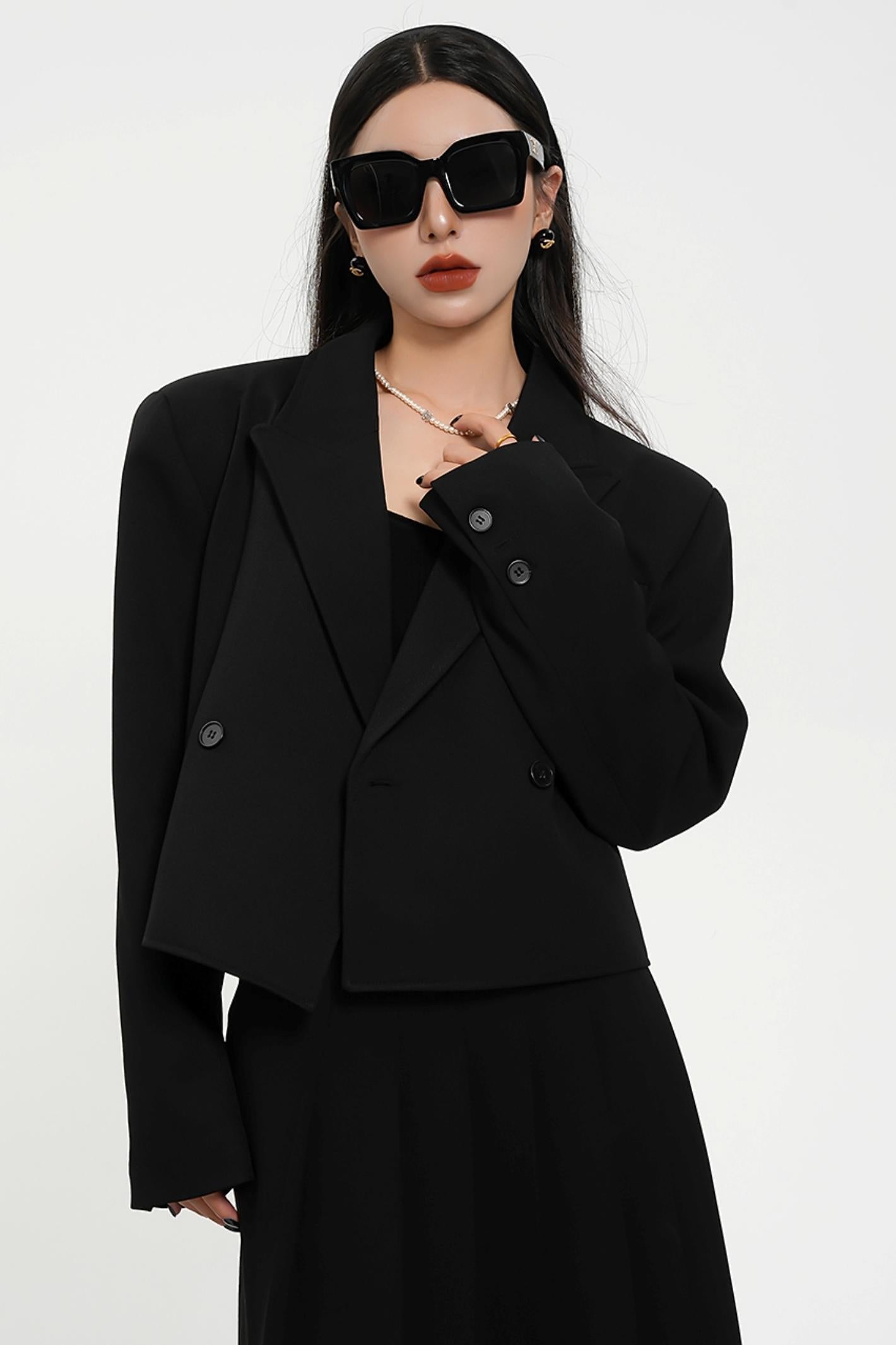 Temperament Long-Sleeve Blazer