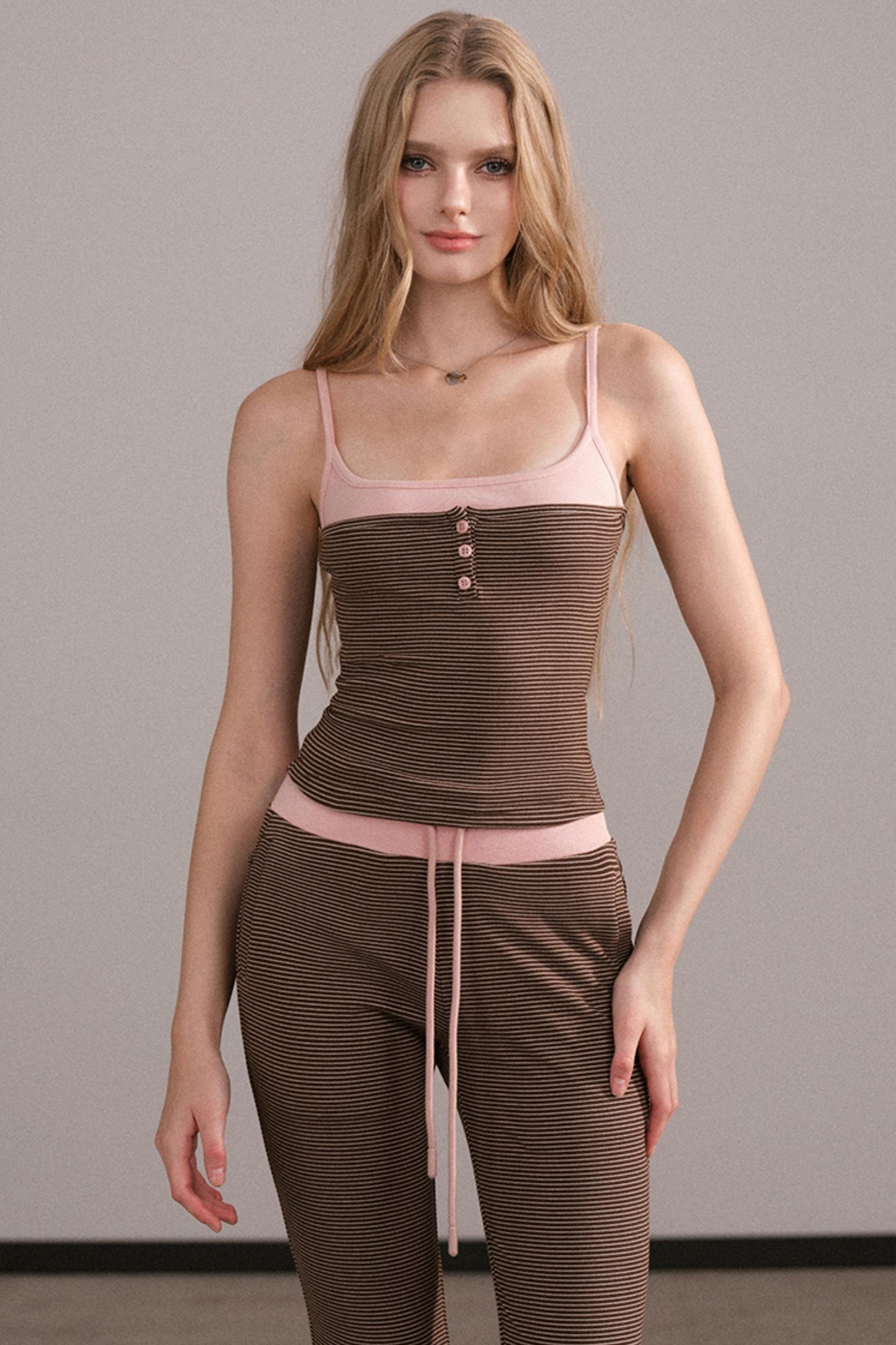 Color-Block Knitted Cardigan Set-Up