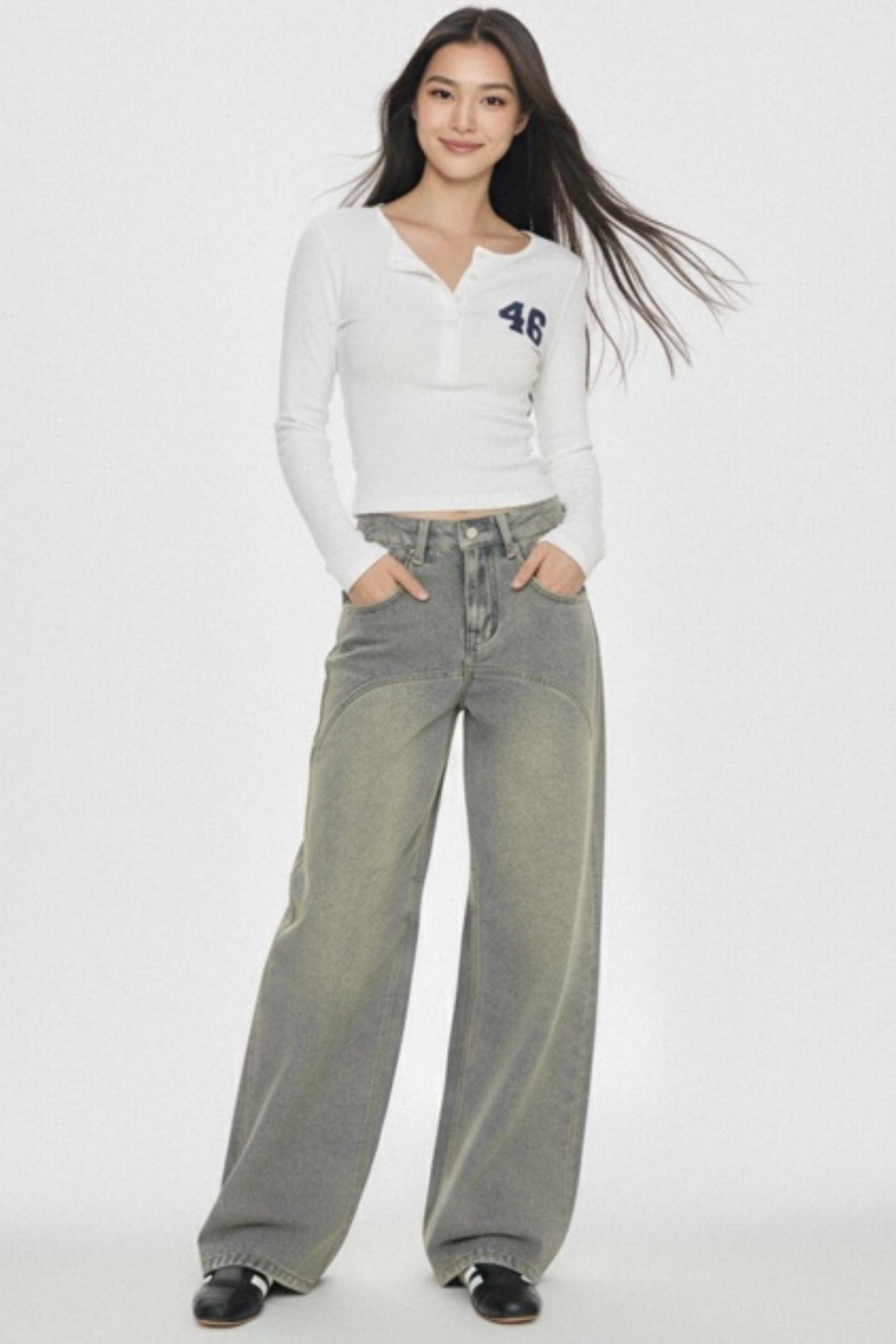 Retro Distressed Scimitar Jeans