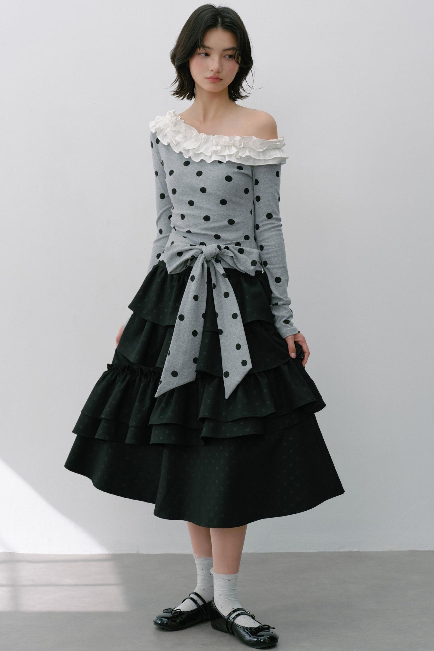 Sweet Slanted Shoulder Long-sleeved T-shirt