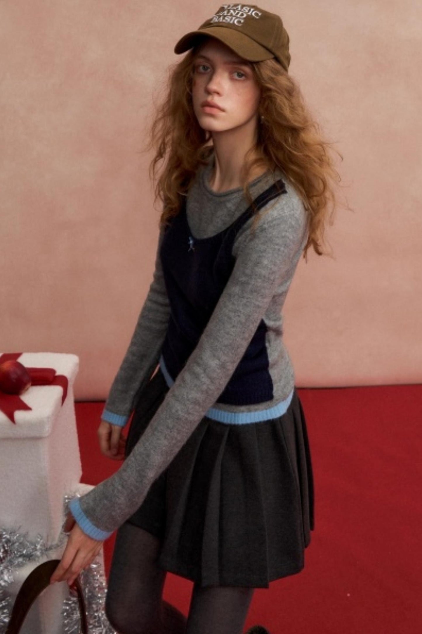 Contrasting Color Layered Sweater