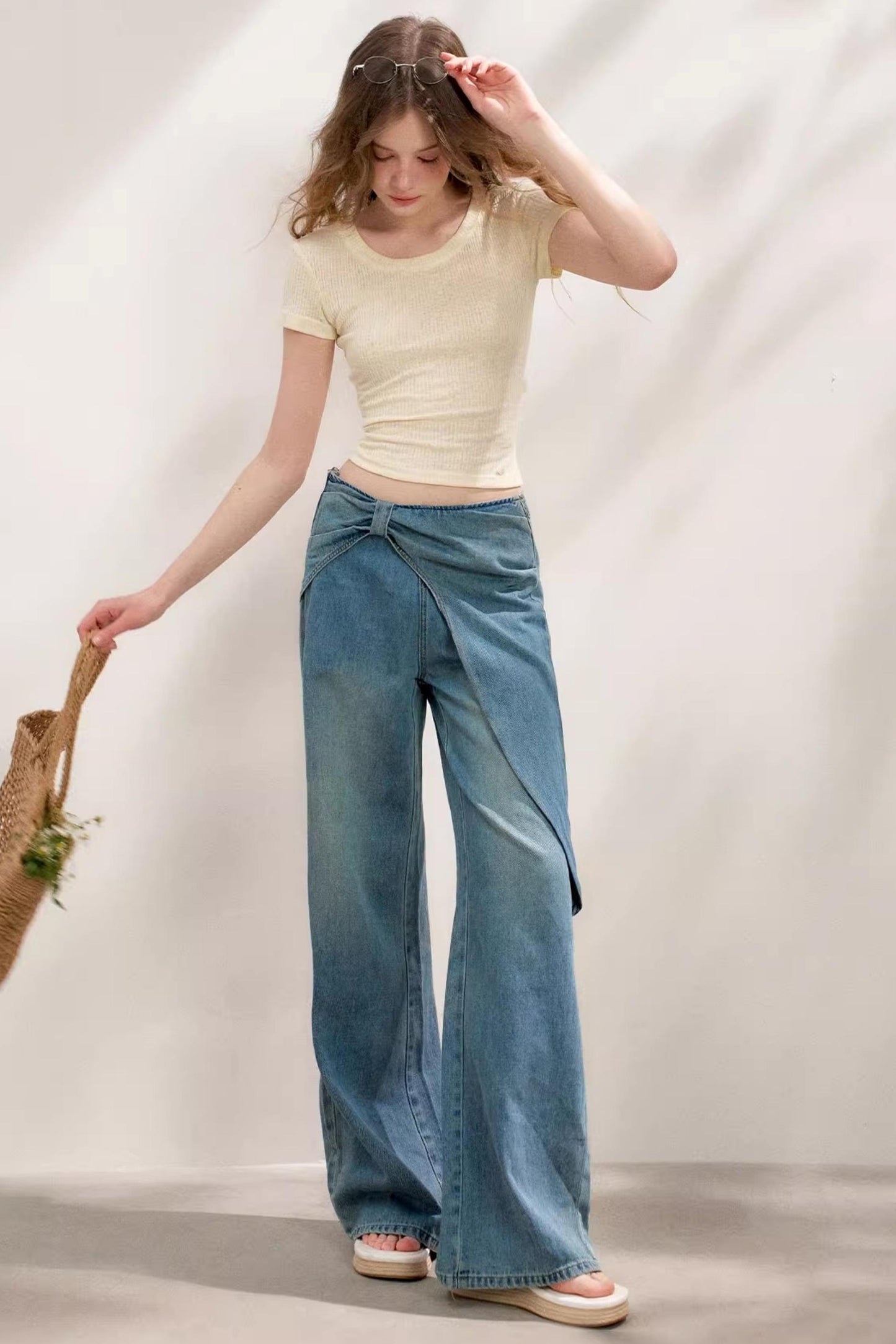 Bow-Detail Wide-Leg Jeans