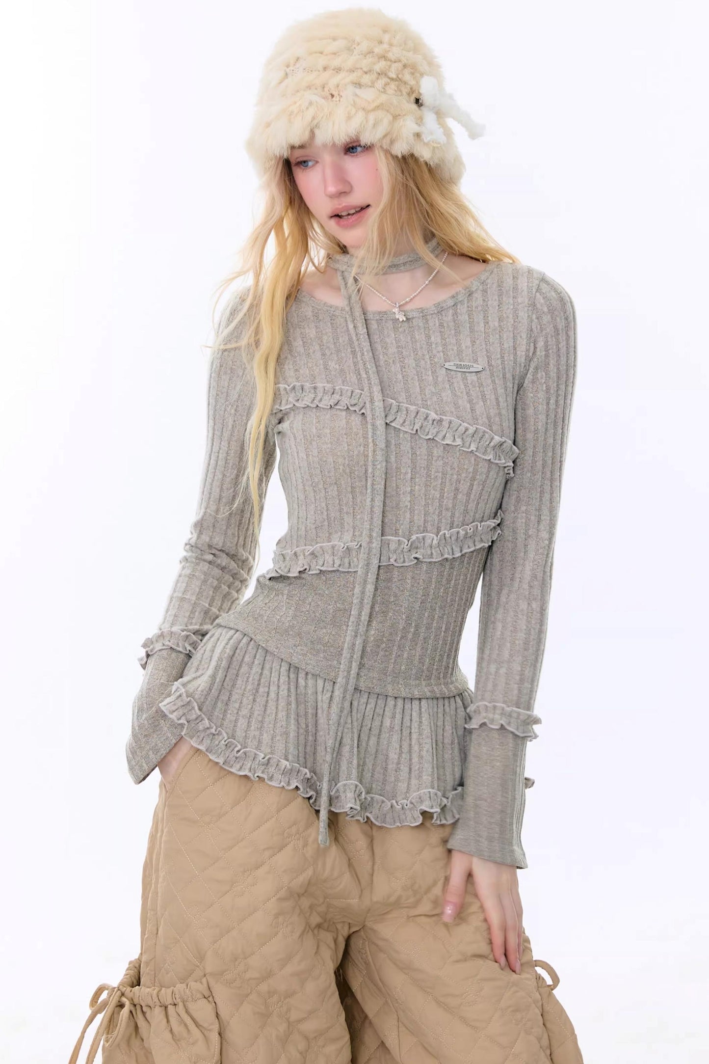 Retro Ruffled Knit Top