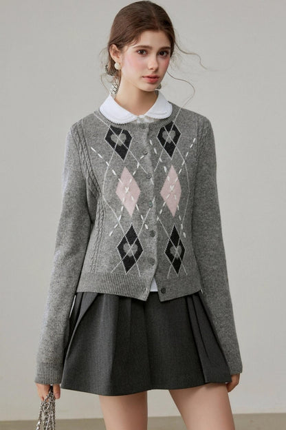 Diamond Plaid Contrasting Wool Sweater
