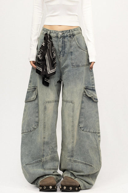 American Vintage Multi-Pocket Cargo Jeans