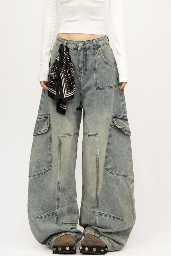 American Vintage Multi-Pocket Cargo Jeans