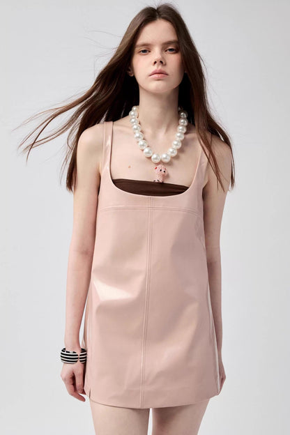 Curve Silhouette Pink Top