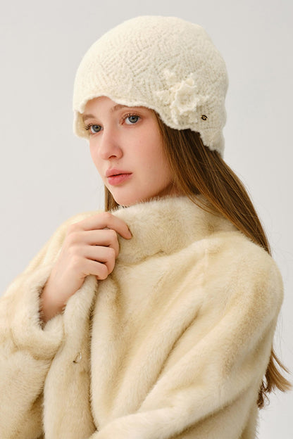 Romantic Spectrum Snowflake Wool Hat