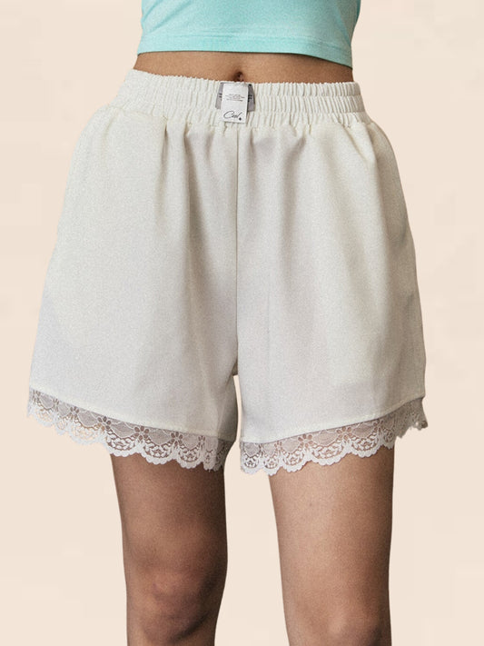 Lace Stitched Shorts Pants