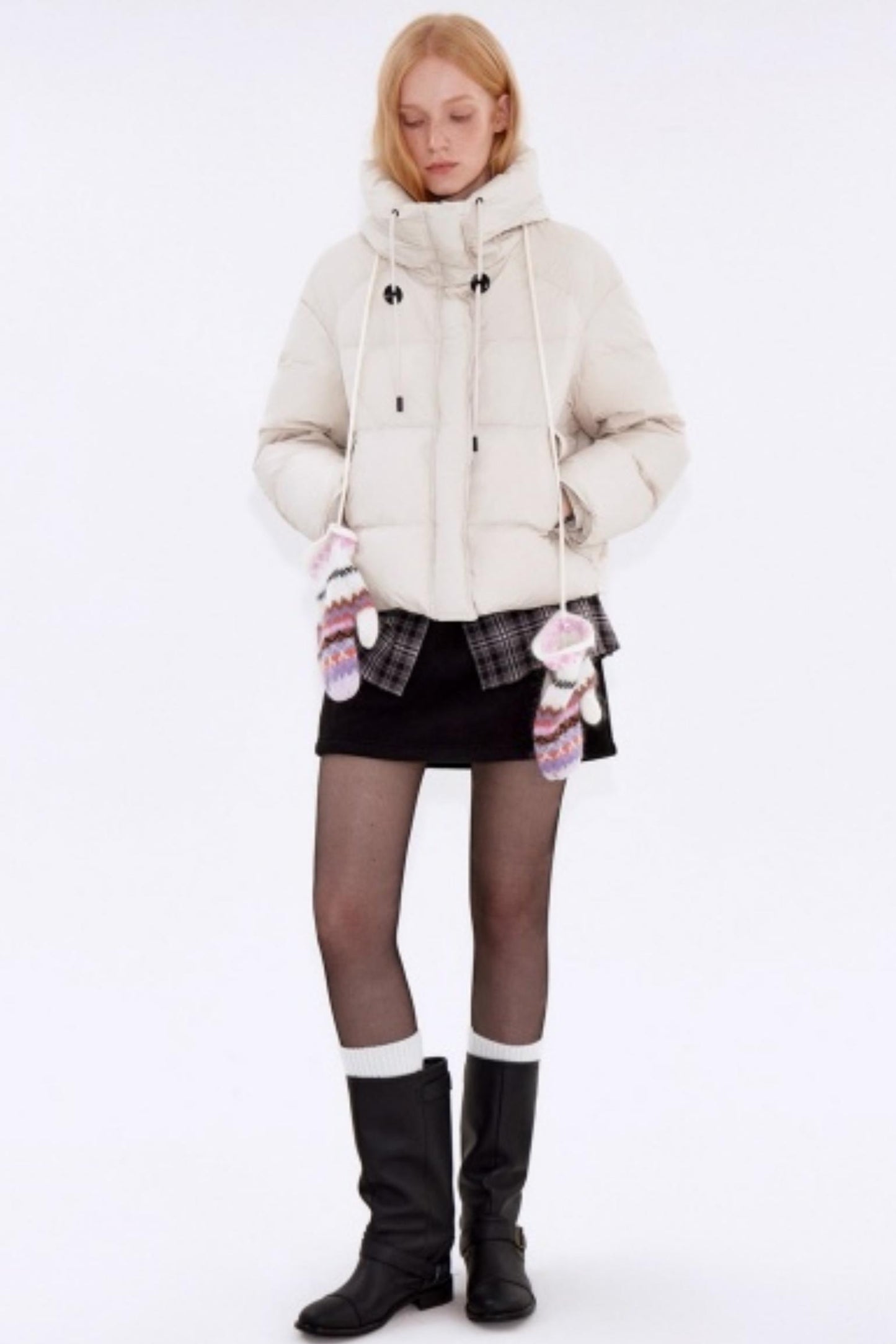 Lightweight Hooded Down Jacket