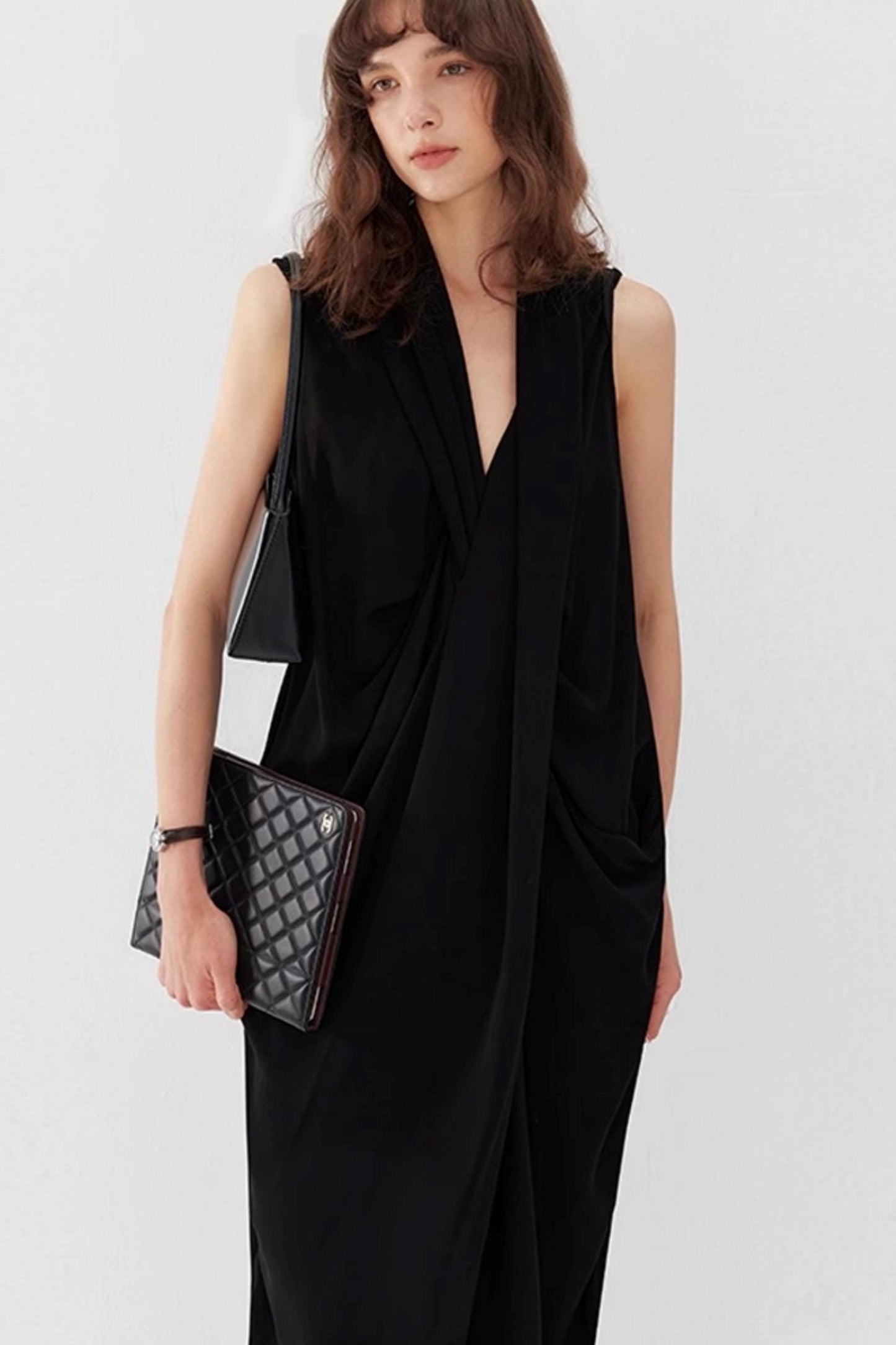 Twisted V-Neck Sleeveless Maxi Dress