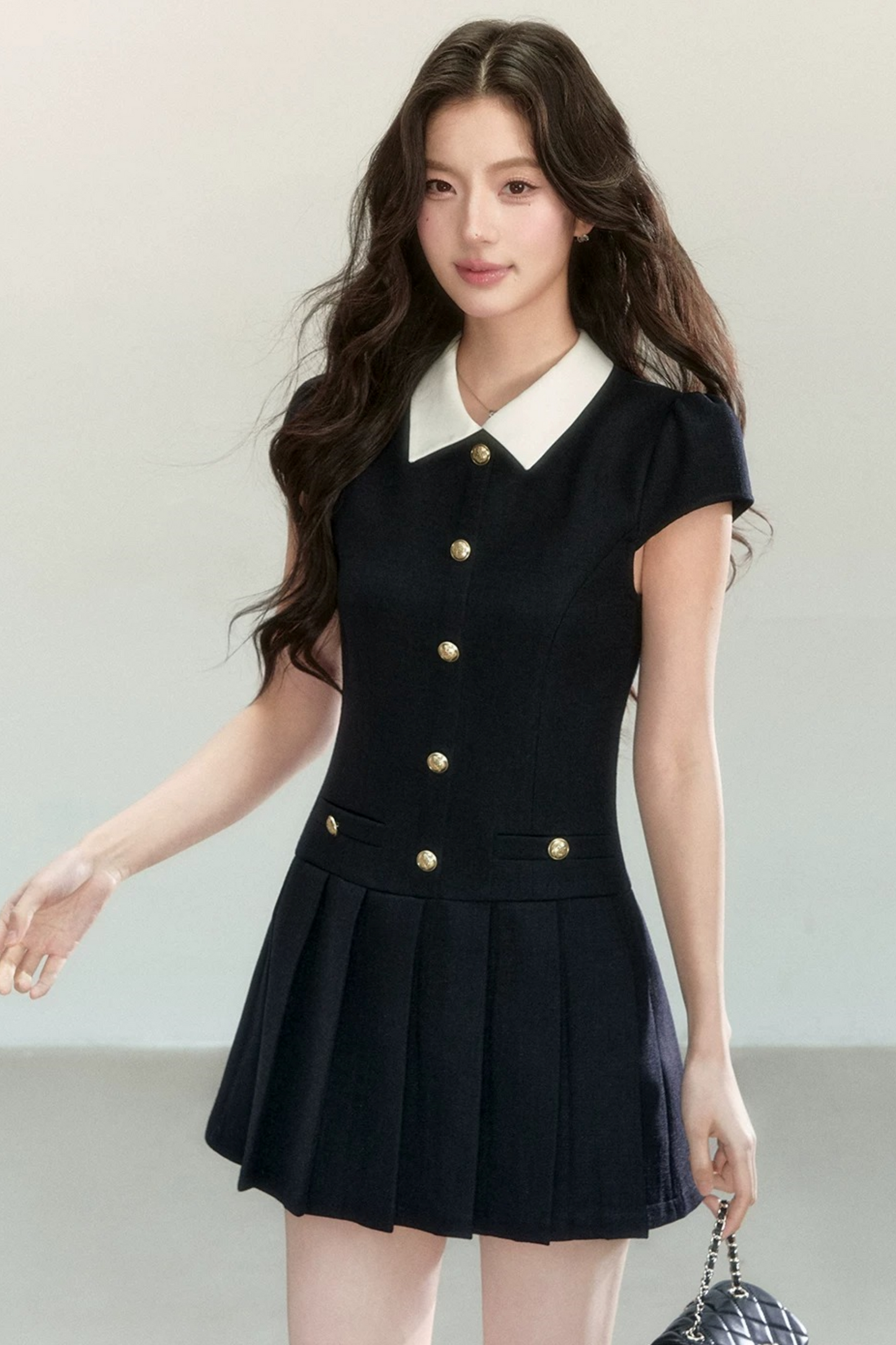 Robe Plissée Élégante Noire