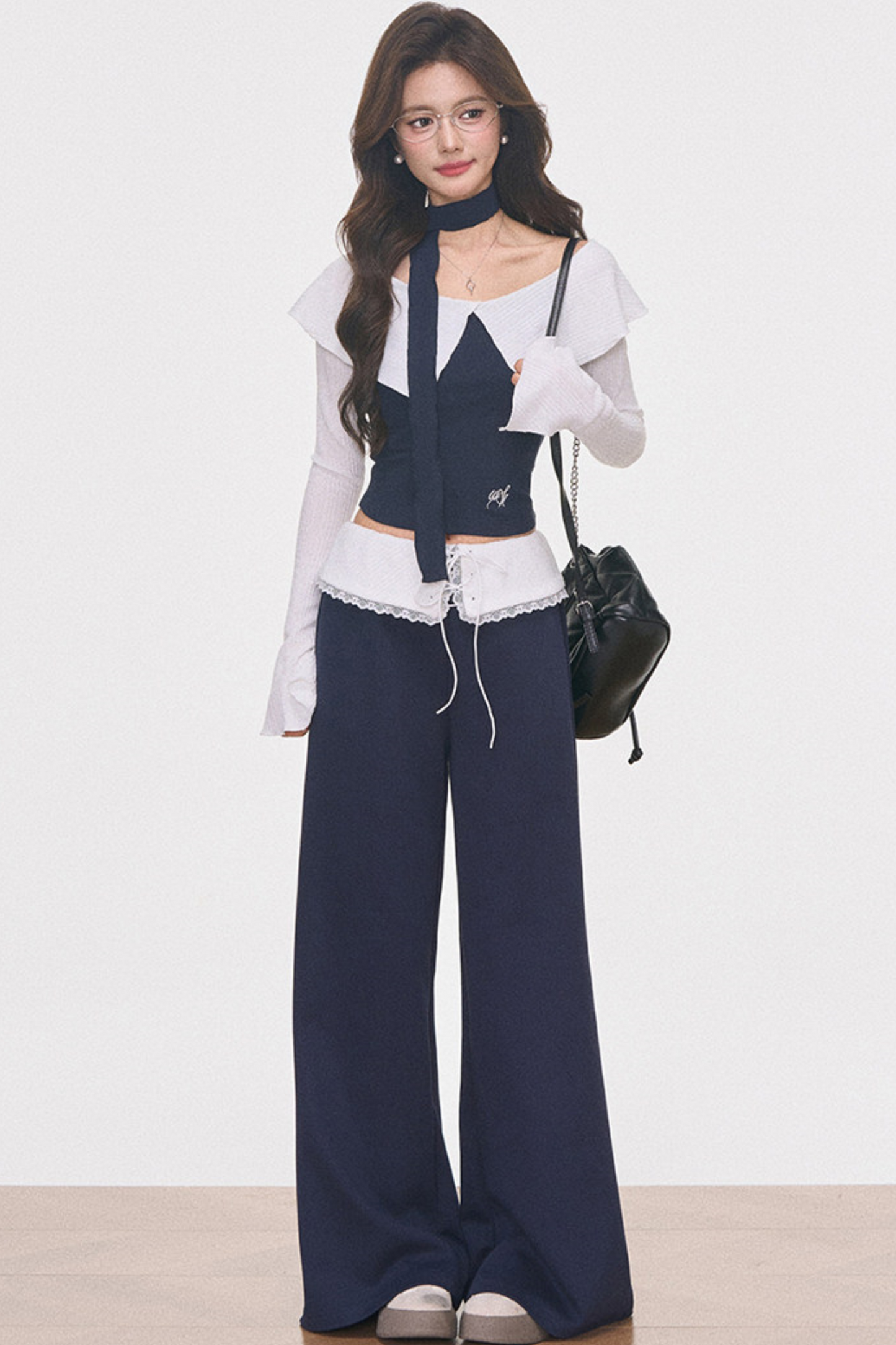 화이트 니트 원숄더 탑 셋업