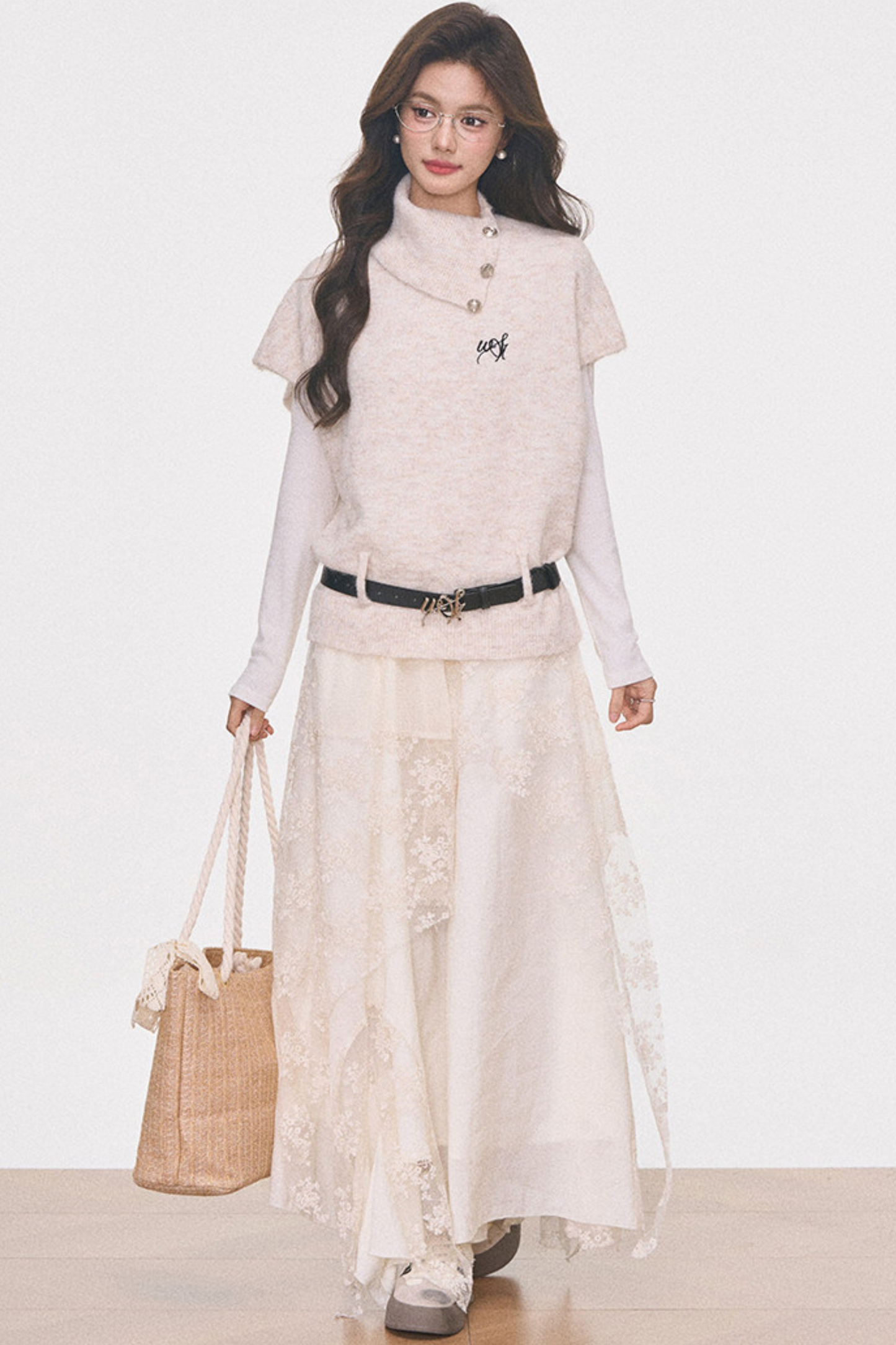 실버 버튼 플러터 스웨터 탑 셋업