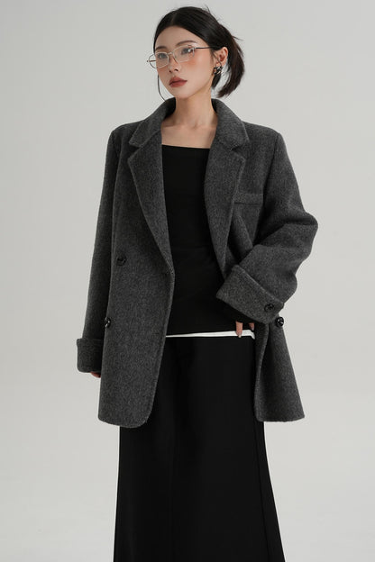 Turn-Sleeve Design Jacket