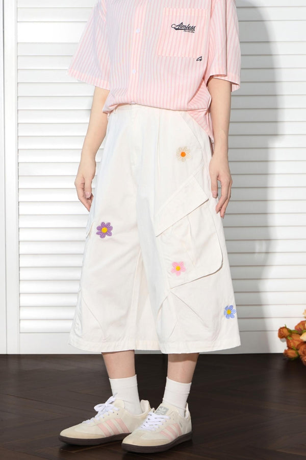 Floral Embroidered Wide-Leg Shorts