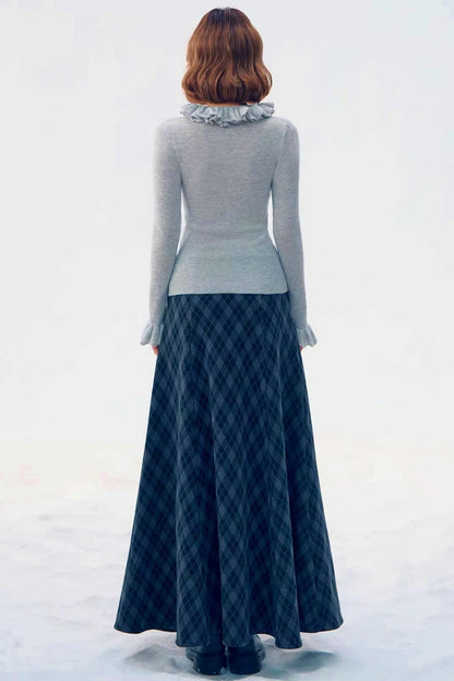 Three-Dimensional Lace Knit Slim Top