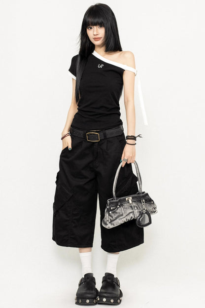 Shoulder Luxe Black Tee