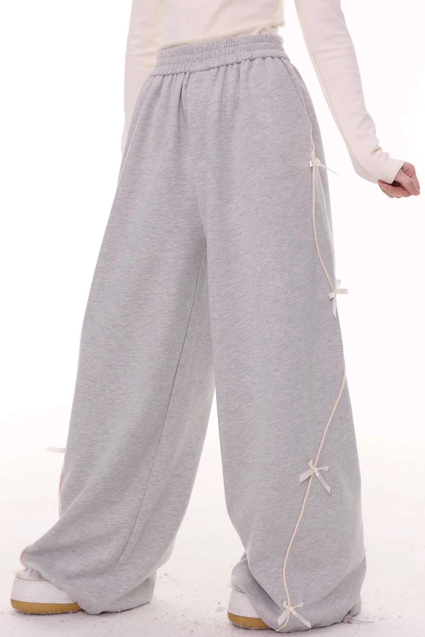 Gray Bow Wide-Leg Sweatpants