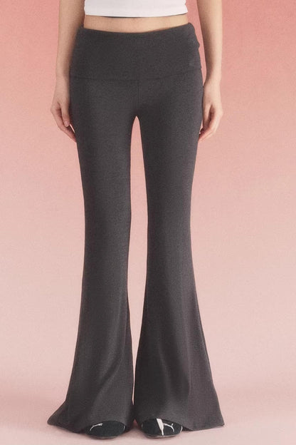 Pantalones de punto con cinturilla doblada