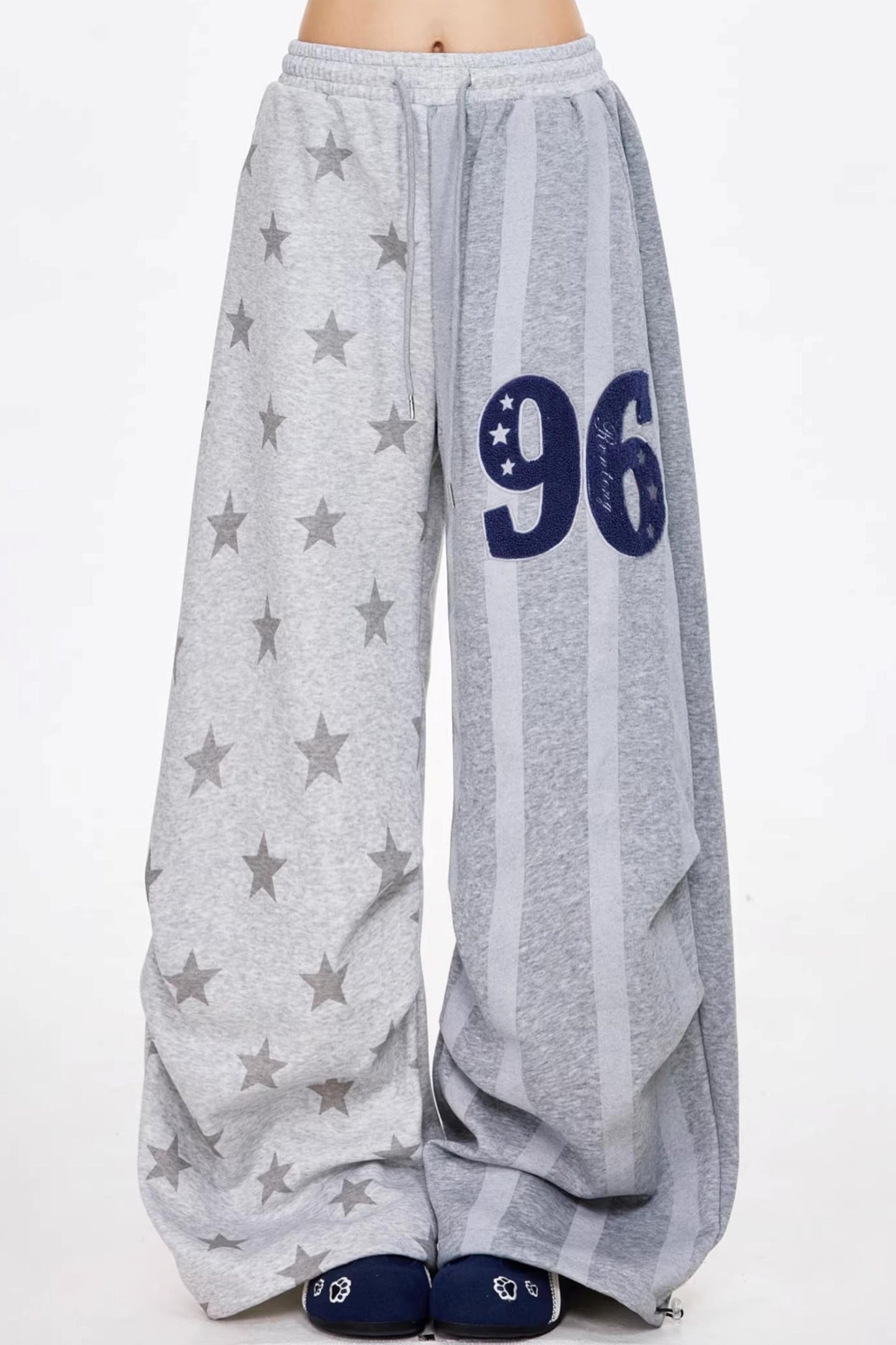 Freizeithose mit weitem Bein und Sternenmuster