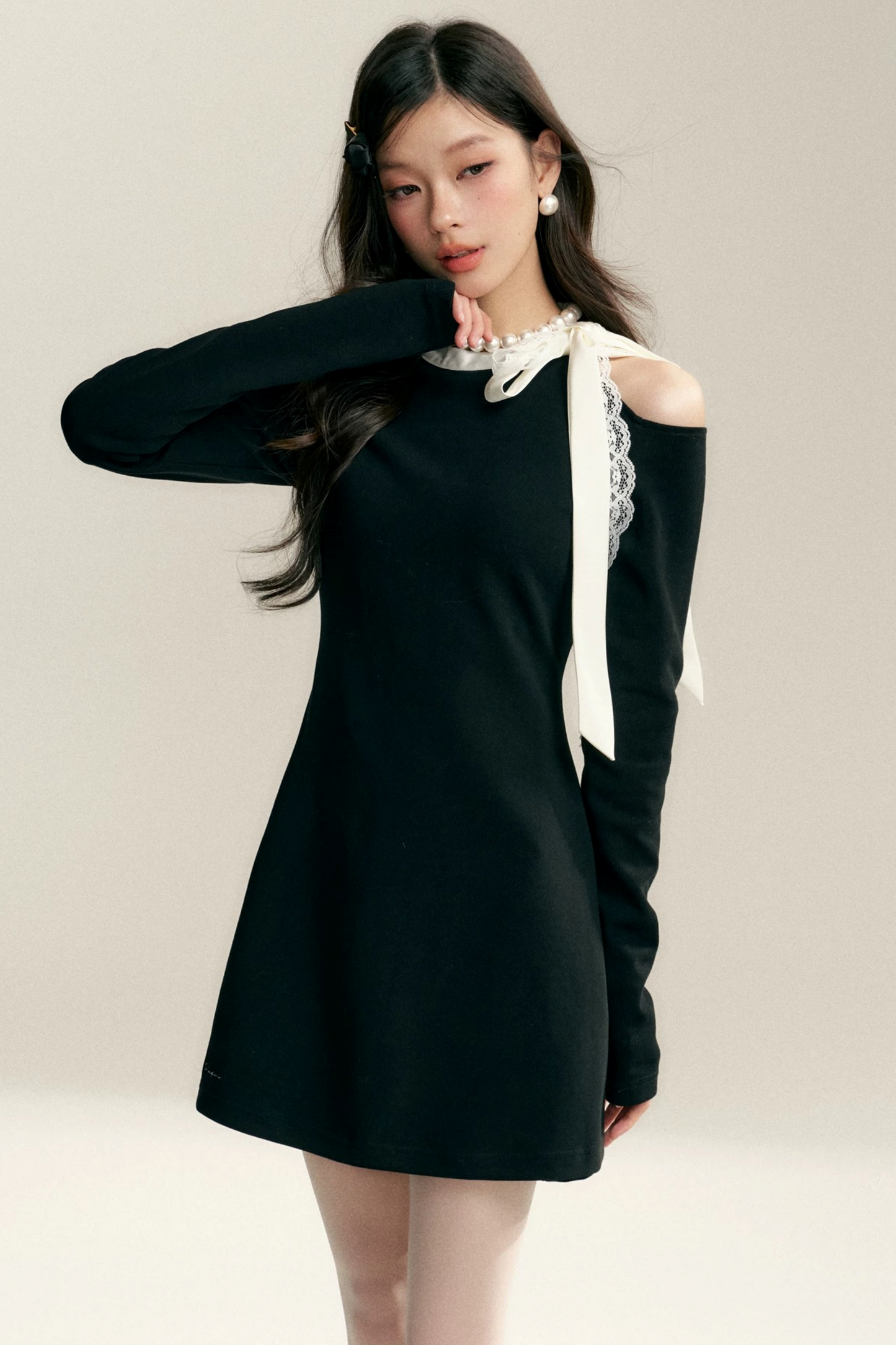 Hepburn Off-Shoulder Dress