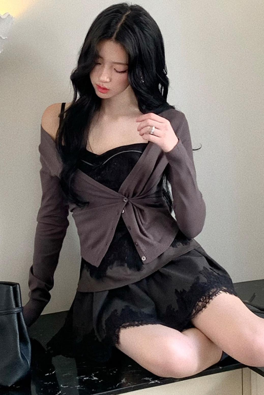 Black Swan Knitted Cardigan Set-Up