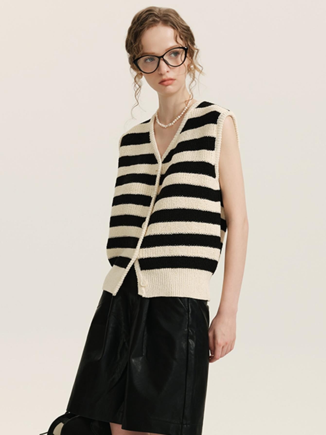 Fashionable Silk Shoulders Knit Vest