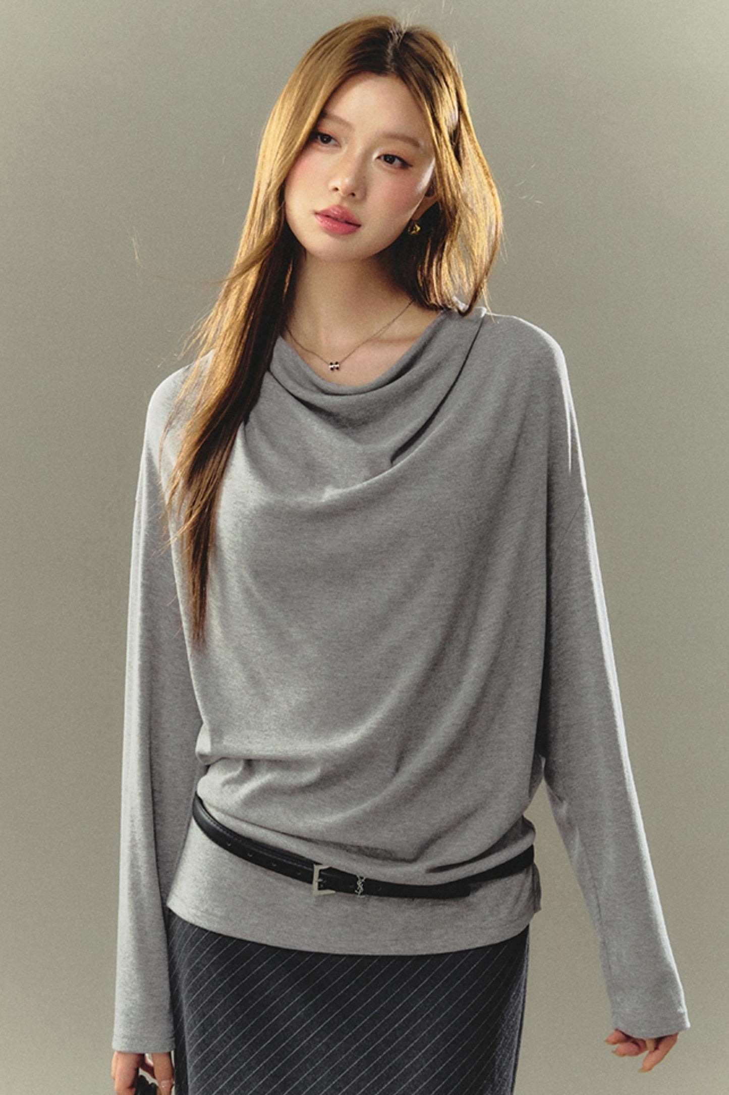 STACK NECK LOOSE LONG SLEEVE T-SHIRT