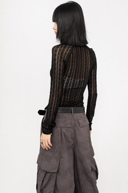 Retro Lace Slim Sleeve Top