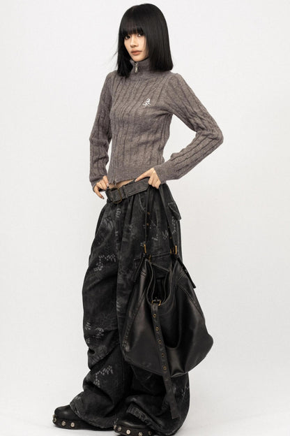 Simple Turtleneck Zipper Sweater