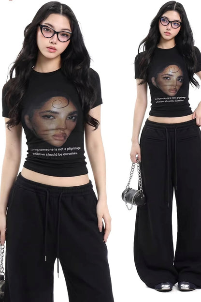 Retro Black Slim-Fitting Printed Top